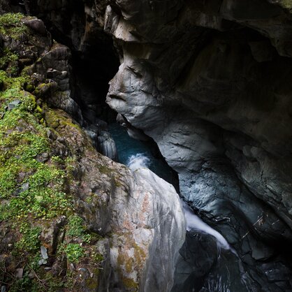 Gola del Gorner Gioco d'acqua blu tra fauna e roccia | © Pascal Gertschen 