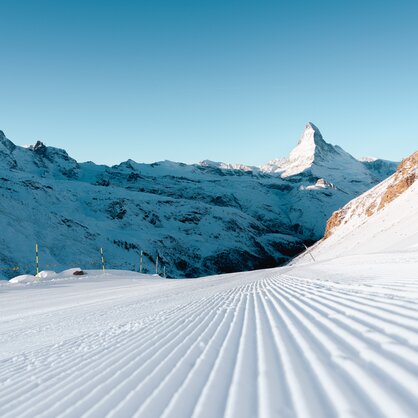 Piste fraîchement préparée de Rotweng avec le Cervin en arrière-plan | © Christian Bürgi