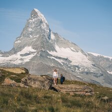 Well-deserved break with a view of the Matterhorn | © Gabriel Perren